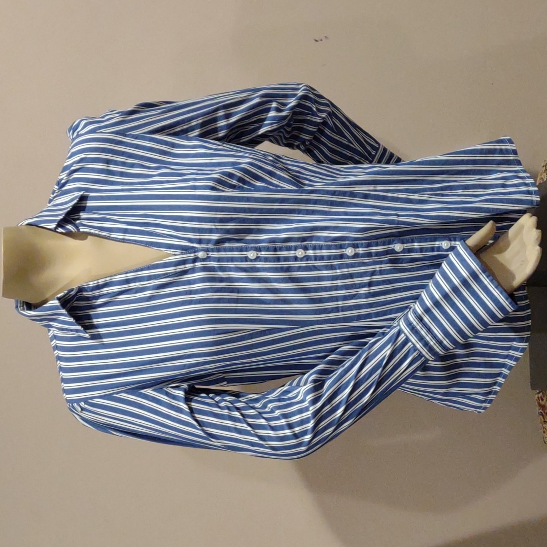 Express Design Studio Medium Button Down Top
